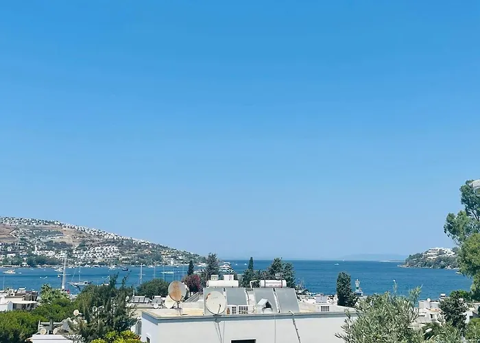 فيلة Bodrum Havuzlu Lueks